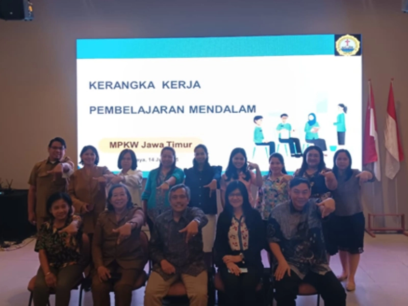 Dokumentasi Foto Bersama Seusai Kegiatan Sosialisasi RPP BAMAG