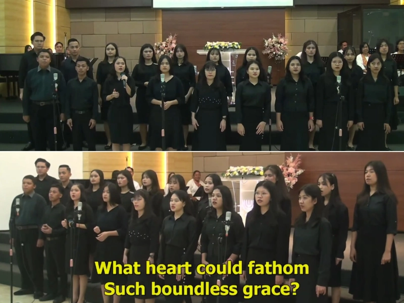 Dokumentasi Persembahan Pujian Gift Choir di GKA Surabaya