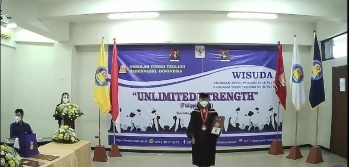 Wisudawati S2 STT Tabernakel Indonesia Tahun 2021